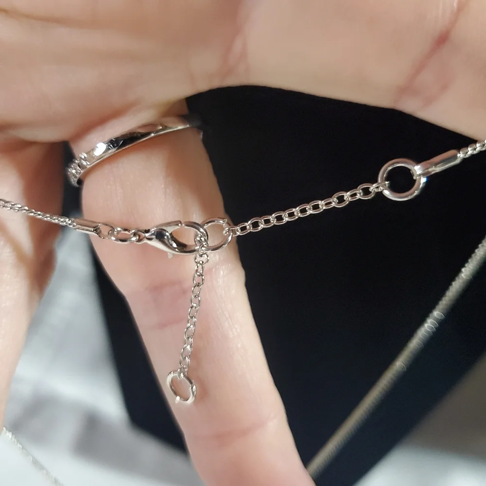 Sand Dollar Necklace- New - Picture 4 of 4